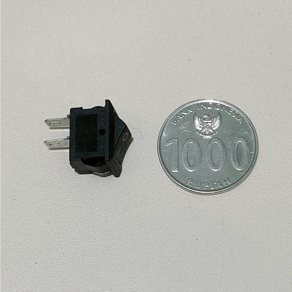 Saklar On Off Tekan 2 Pin Kecil 1.5 x 1 cm Switch Rocker