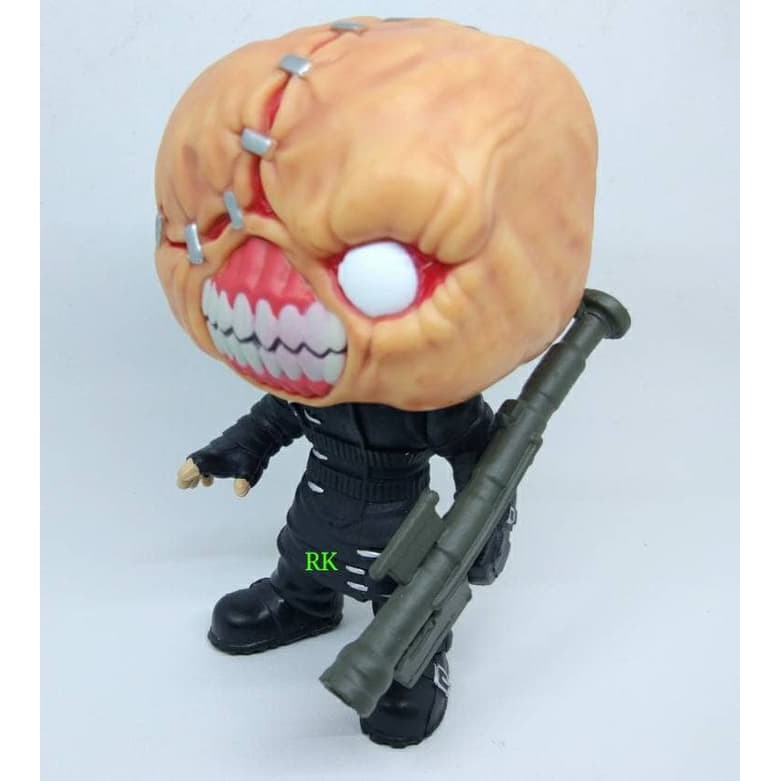 KARAKTER NEMESIS RESIDENT EVIL | NEMESIS FIGURE UMBRELLA CORPORATION