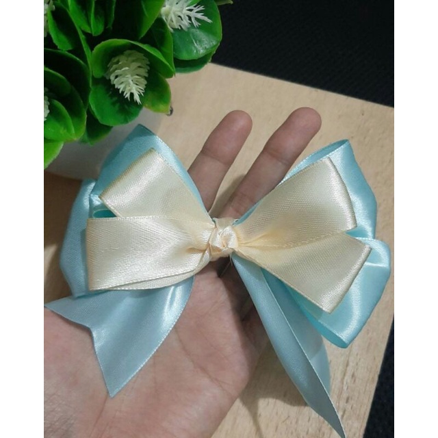 

Pita Hampers Kado Cantik Lebaran double