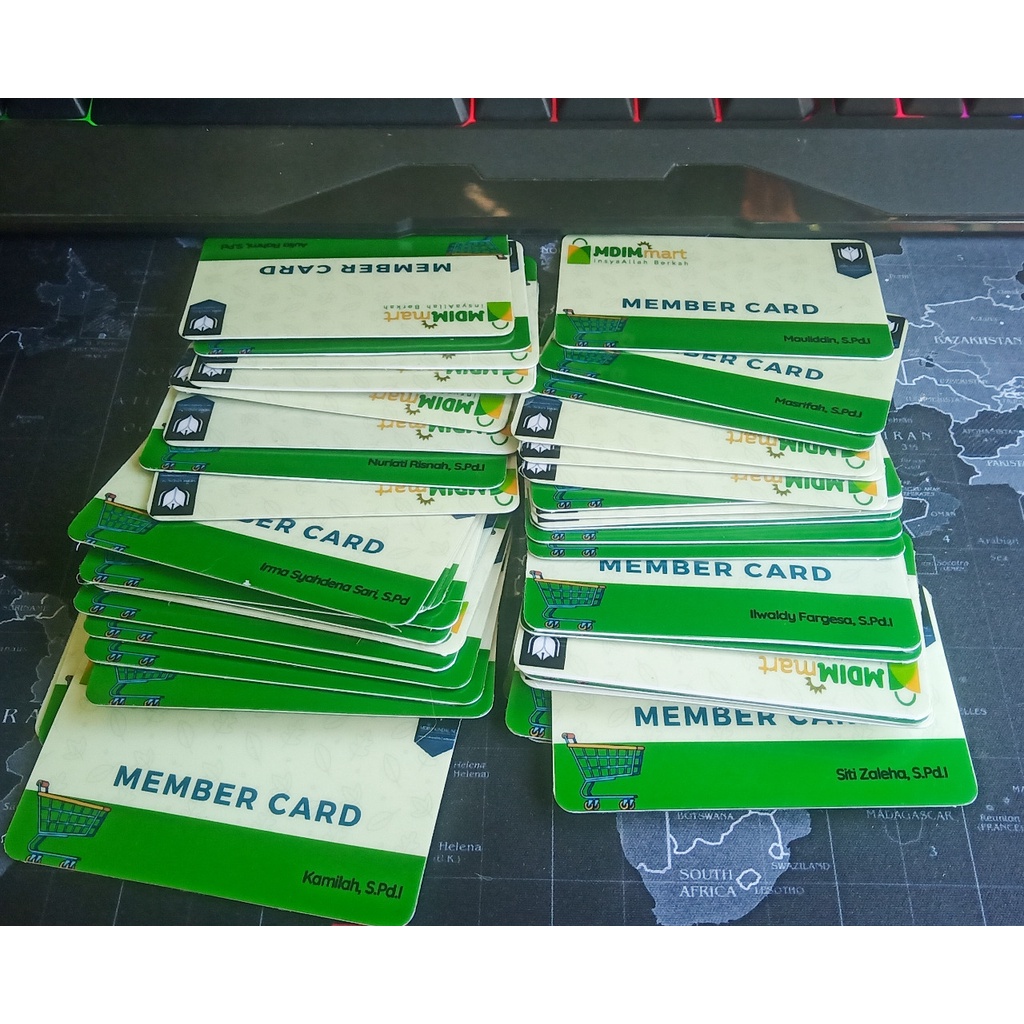 CETAK KARTU/ID CARD BAHAN PVC ,TIDAK MUDAH LUNTUR DAN PUDAR