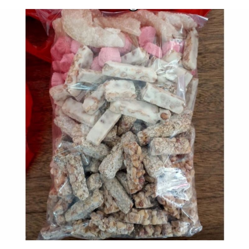 

Cha Liau / Chaliau / Cahliau / Teliau / The Liau / Teliaw / Permen Kawin