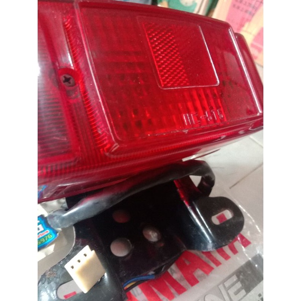 LAMPU BELAKANG RX KING LAMPU STOP COPOTAN ORIGINAL RX KING NEW SET BREKET ORI