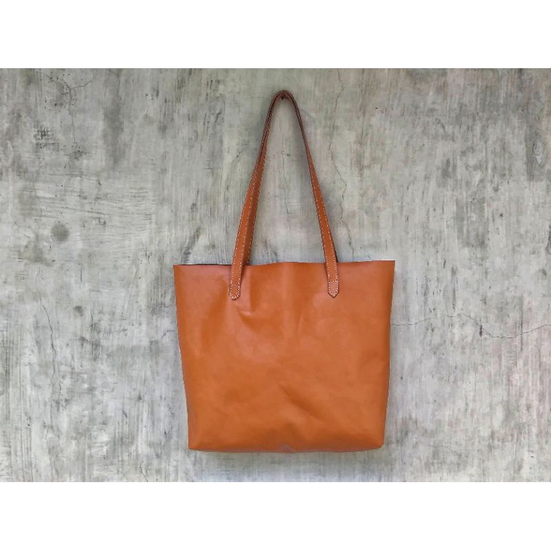 Totebag tas kulit wanita
