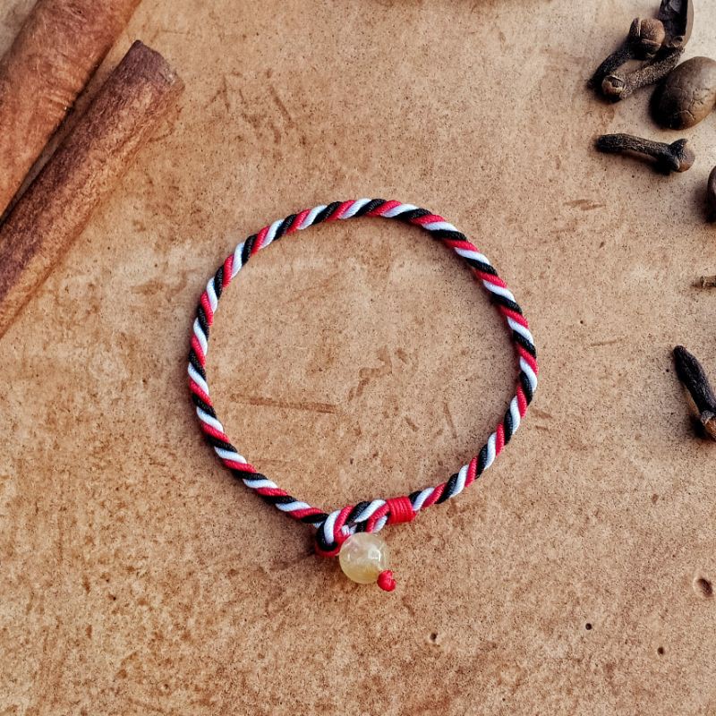 Gelang Tridatu Kancing Rambut Sedana / Gelang Asli Bali / Gelang Tridatu Khas Bali / Gelang Rejeki / Gelang batu Kecubung/ Gelang Aura / Gelang Batu Rambut Sedana asli / Craftdewata