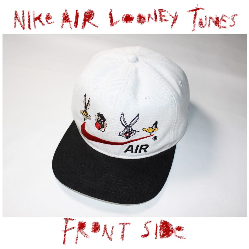 Nike Air x Looney Tunes Vintage Snapback