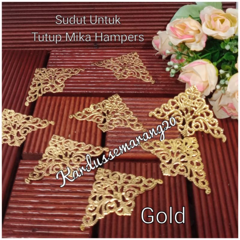 

SUDUT SIKU HANTARAN BESAR 5.5 x 5.5 x 7 CM (PER PCS)