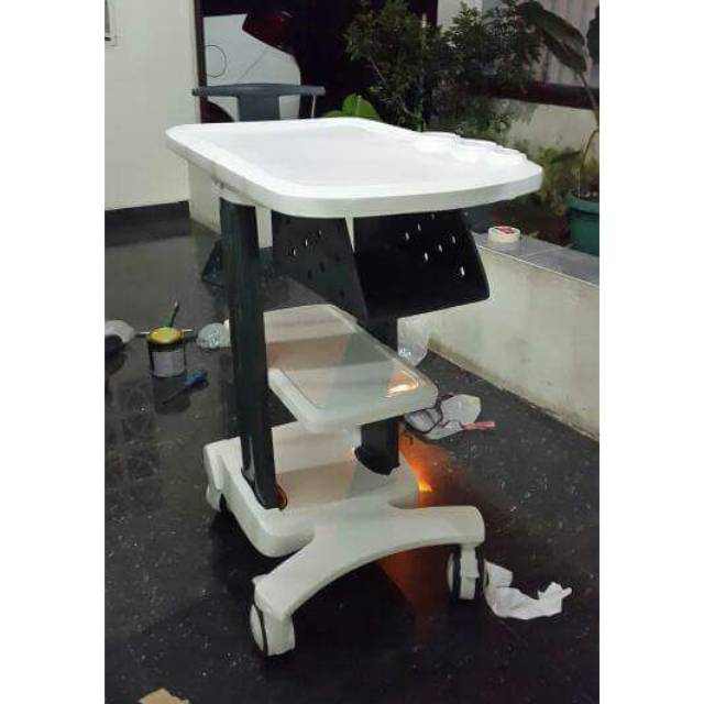 Troley USG atau Troley penyimpanan alat USG