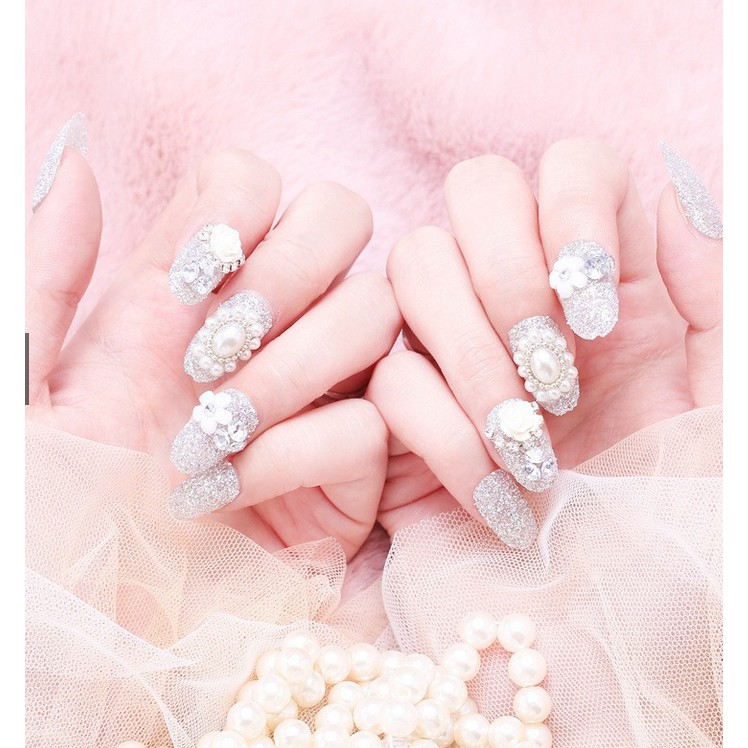 NAIL ART - 24 Pcs kuku warna silver bertabur hiasan cocok u/wedding