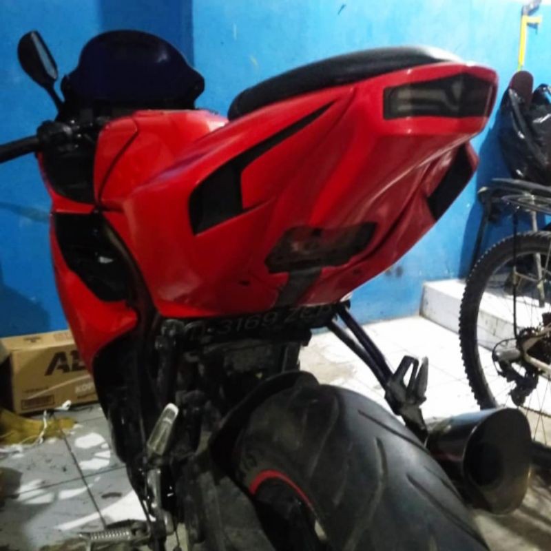 UNDERTAIL GSX 150R PLUS BODY BELAKANG UNDERTAIL PLUS COVER BODY BELAKANG GSX R150/150S