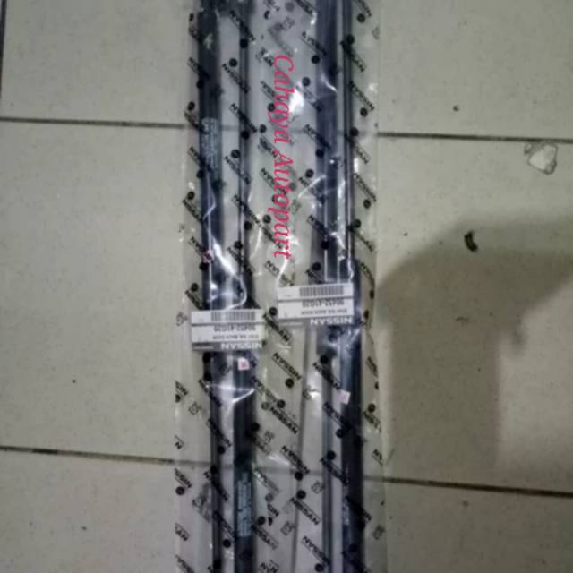 Shock Bagasi lifter Nissan TERRANO