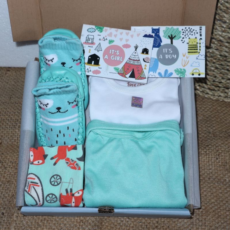 Hamper Bayi Newborn / Kado Bayi / Gift Set Baby cewek cowok / Kado jenguk bayi-2