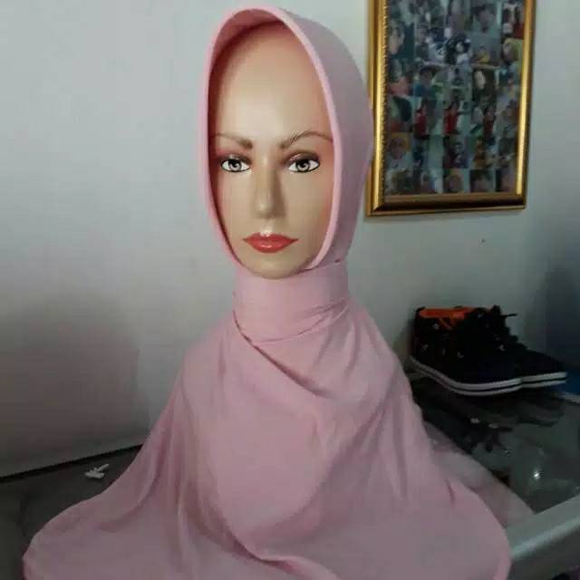 Jilbab psr  dan psh bhayakgkari antem