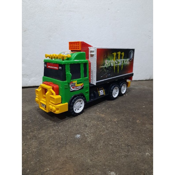 Mainan Anak Mobil Truk Ekspedisi Box Besar Ada Tangga