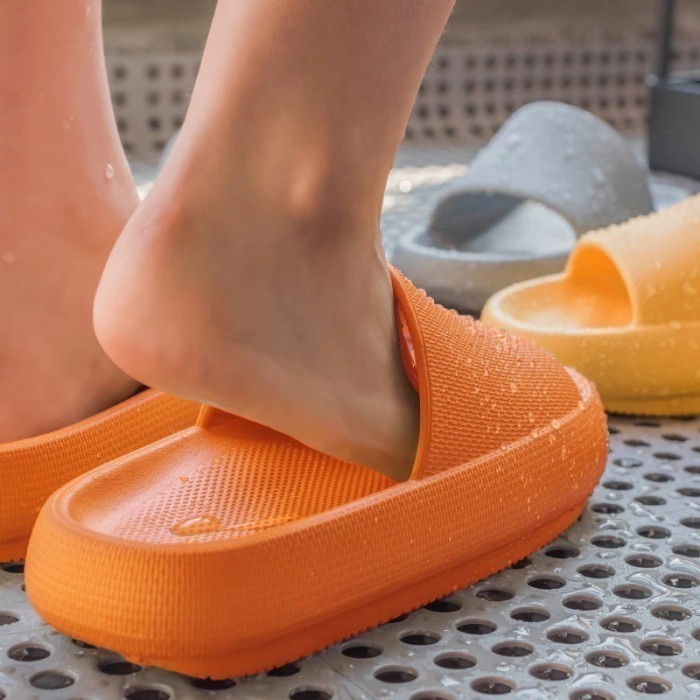 Taqiu Sandal Rumah - Sendal Outdoor - Selop Anti Slip Quick Dry