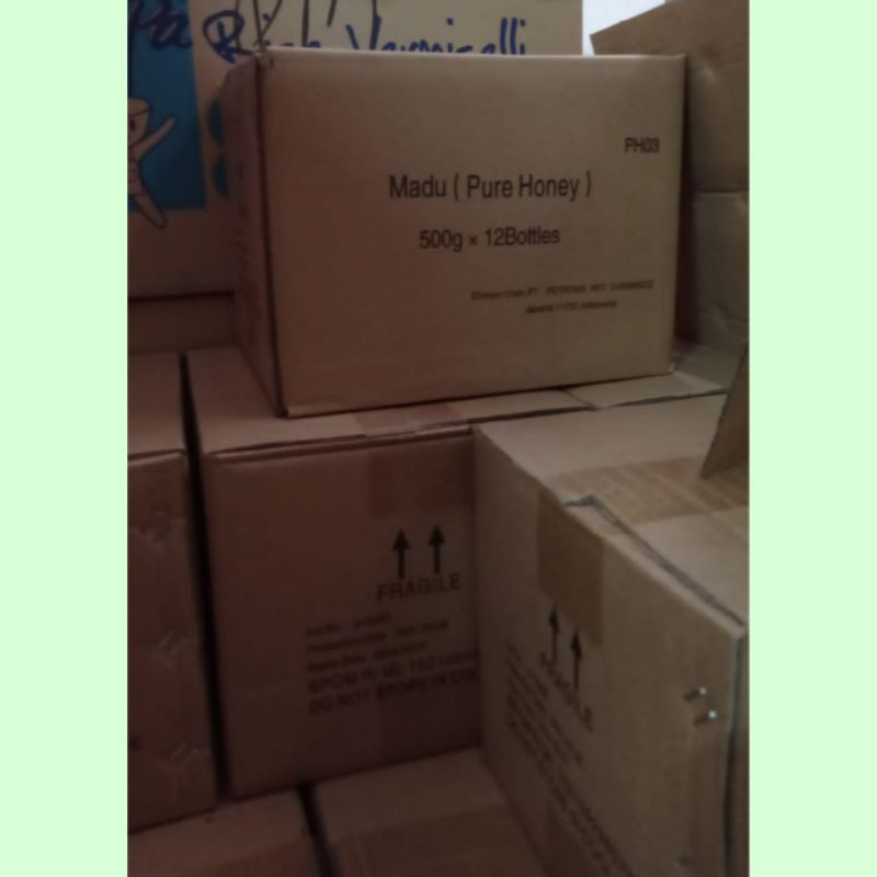 

CLJ madu murni 500 gr - 1 crt (isi 12 btl)