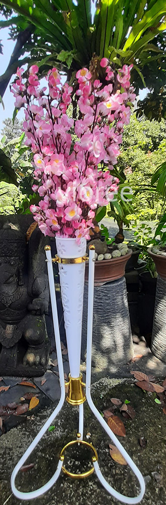 bunga hias plastik besar sudut Rumah SAKURA Plus Set Vas Pot Kerucut Corong Standing Besi BungaTingg