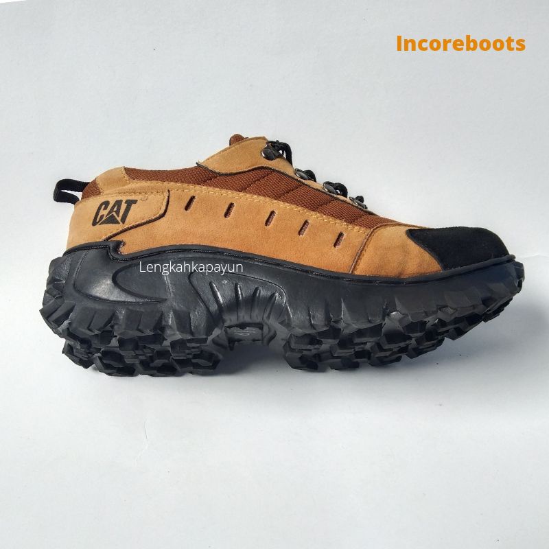 Sepatu Septy Pria Ujung Besi Safety Shoes Warna Tan Outdoor