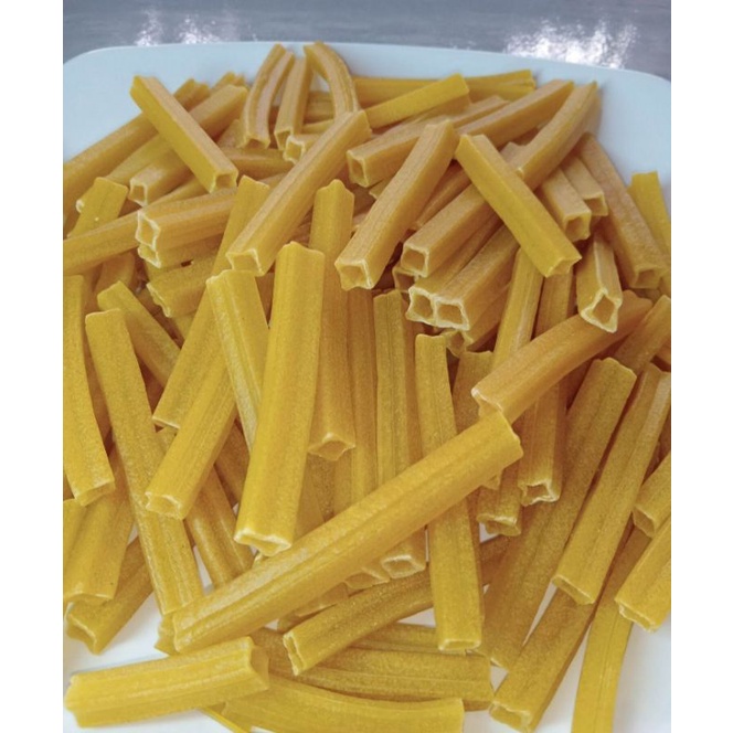 

kerupuk mentah/stikkentang/stikpotato