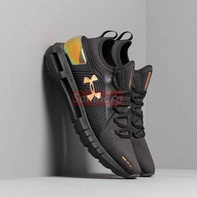 Samhara Shop Under Armour Hovr Black Gold - SHR0318