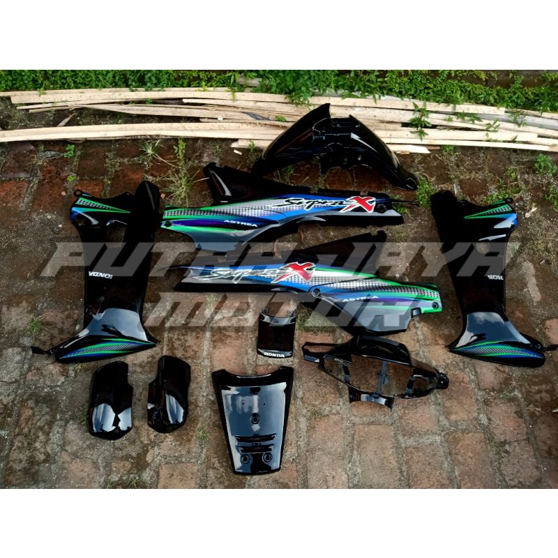 bodi fullset honda supra x lama supra 110 tromol kap honda supra x 110 dek bodi set honda supra lama