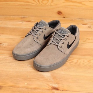 zoom janoski