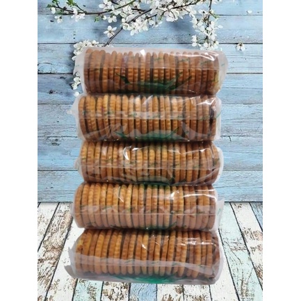 

Khongguan kemasan 200gr monte carlo | MC Coklat 1 pack isi 5