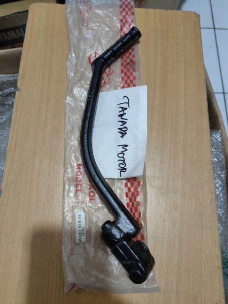 ENGKOLAN ATAU SELAAN KICK STATER SUZUKI SATRIA FU 150