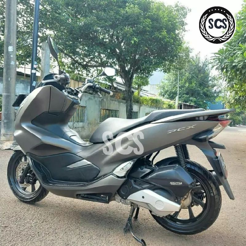 Sticker skotlet metalik chrom doff grey / sticker skotlet motor/ skotlet abu abu monyet merk decal