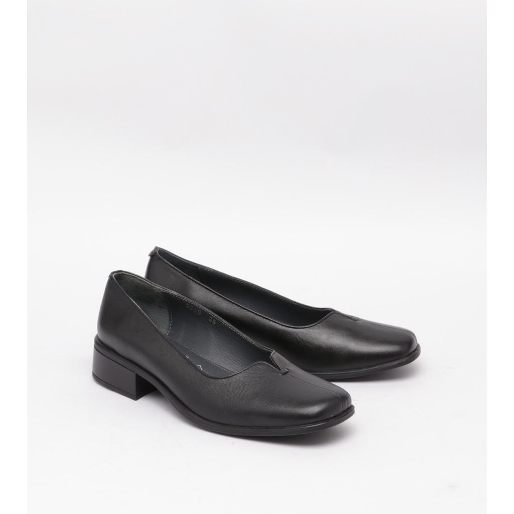 Buccheri Partia Flats Wanita Black
