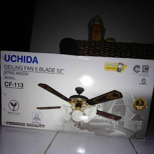 Ceiling Fan Uchida 52 inch 5 Lampu Uchida CF 113 (Hitam)