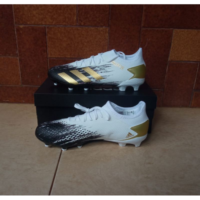 Sepatu Bola Adidas Predator 20.3 Low FG Black White Original