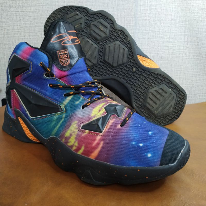 Lebron 13 Multicolor