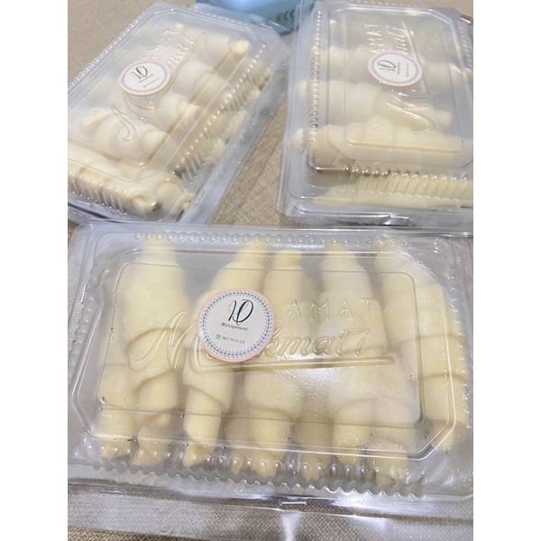 CROISSANT FROZEN BONCHEF BONPATIS 30 gr Croffle Butter mentega harga satuan (pcs)