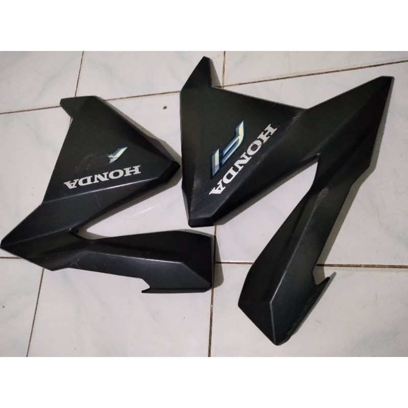 tebeng sayap kanan kiri vario 125 150led original bekas