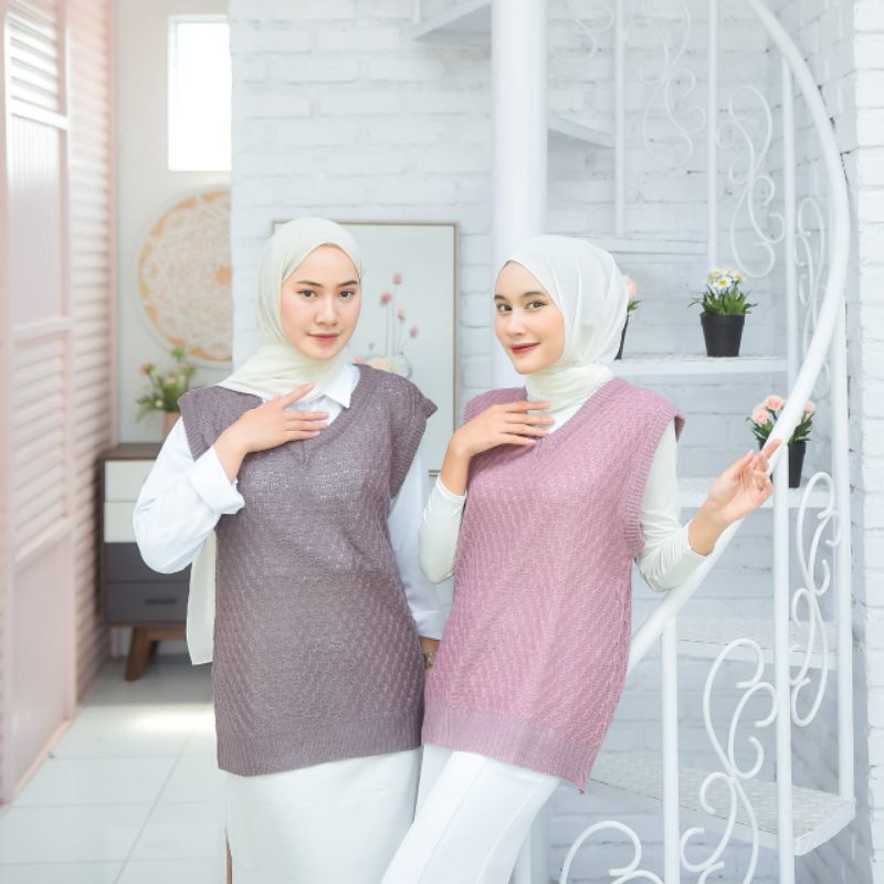 Vest Syakira Rompi rajut Wanita / Knit Halus