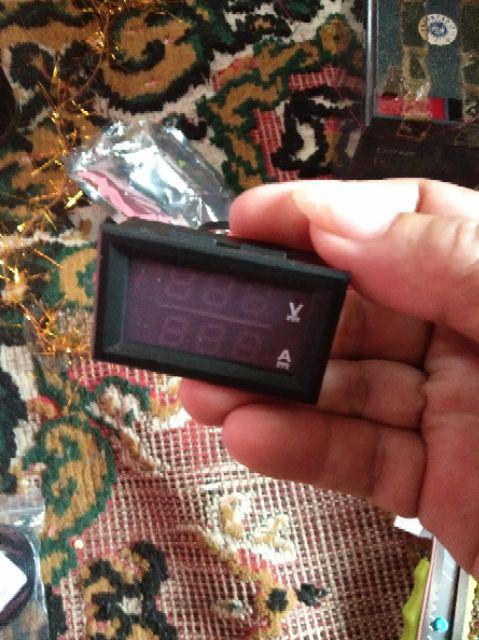 1pcs Dc 0-100v 10a Ammeter Voltmeter Digital/tampilan Ganda/detektor Tegangan 0.28 Merah Biru Led