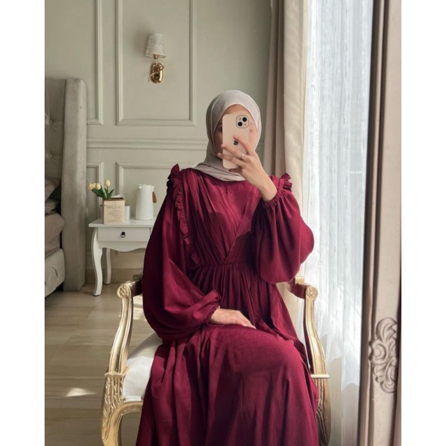 Eleore Dress by Edmee