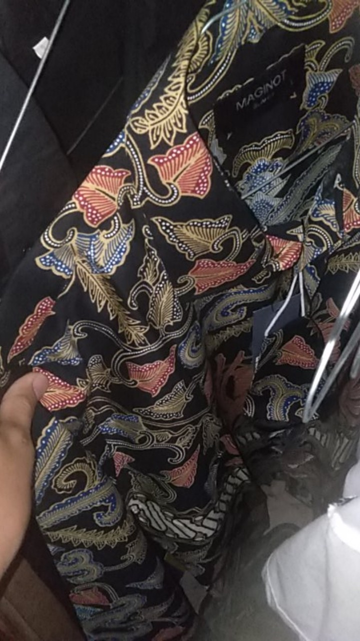 Maginot Kemeja Batik 2.0 Birawa-ls Lengan Panjang Pria + Free Masker