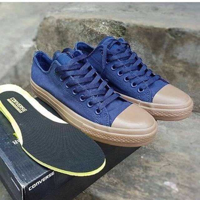  Sepatu  Converse Chuck Taylor Sol Gum Impor Vietnam untuk 