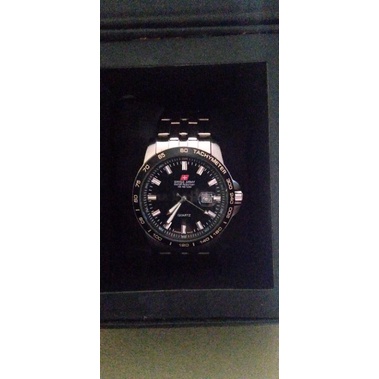 Jam Tangan Swiss Army DHC+ Water Resistant 100 Meters HC-8755