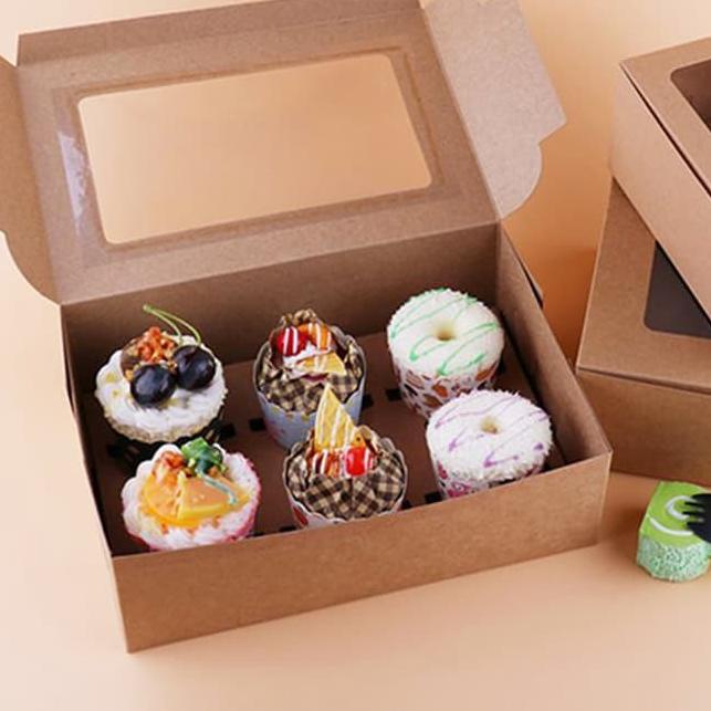 

✽ Box Cupcake Isi 6 Cupcake Samson Coklat Hadiah Sovenir Berkelas - Putih ☀