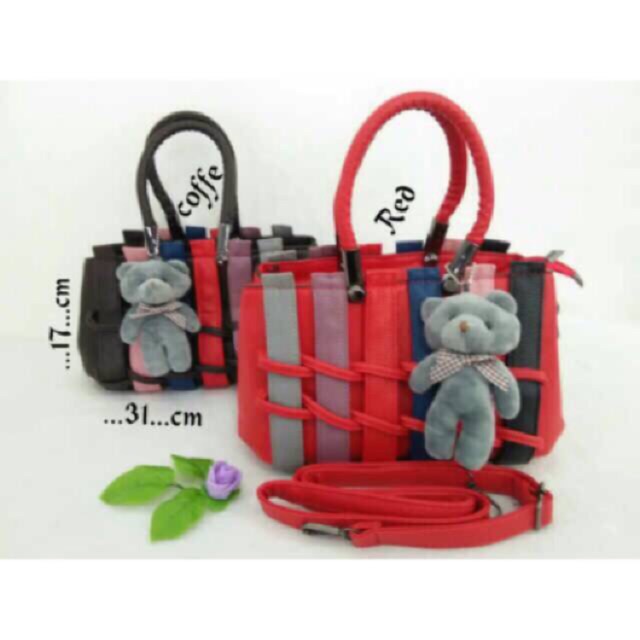 tas import rainbow  + gantungan boneka