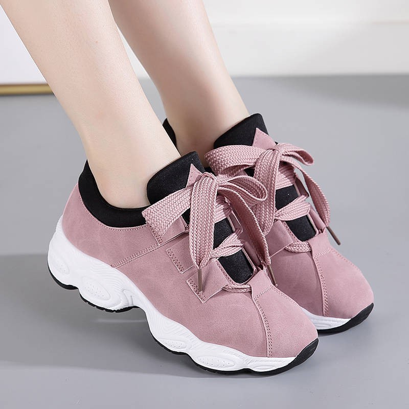 Sepatu Sneakers Wanita Model Sport Korea Flat Casual Warna Putih