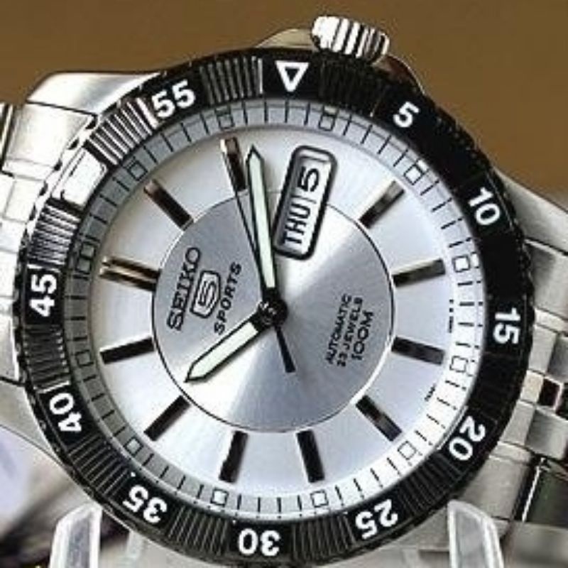 Jam Tangan SEIKO 5 Sport Automatic 100% ORIGINAL 23 Jewels Bezel Black