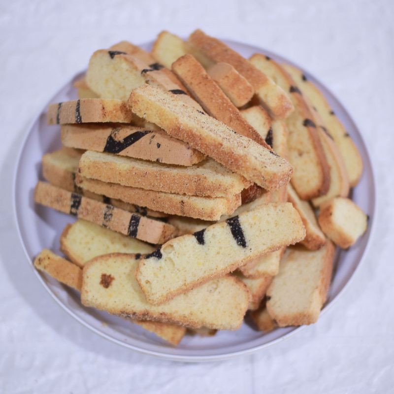 

Bolu Kering | Snack Kiloan | Cemian Murah