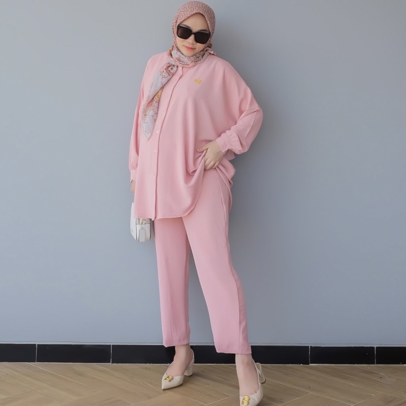 DYN  Basic Anara set Part 6- One Set Atasan + Celana Crinkles-1