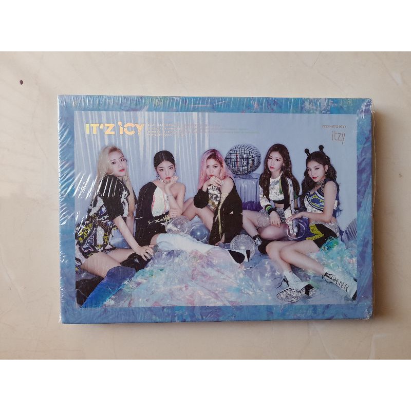 ALBUM ITZY ICY VERSION - UNSEALED