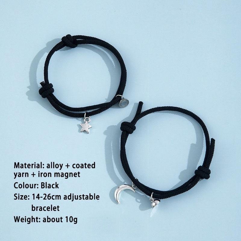 2 Pcs Gelang Magnet Adjustable Desain Bintang Bulan Untuk Wanita