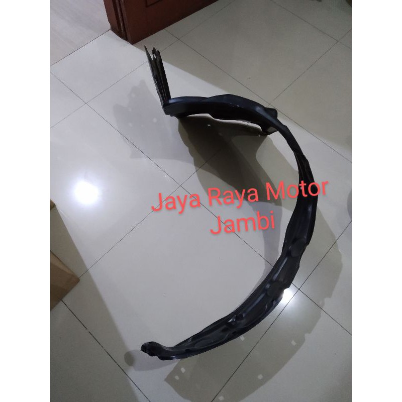 Liner Fender Innova Inova 2009-2014 Harga 1Buah