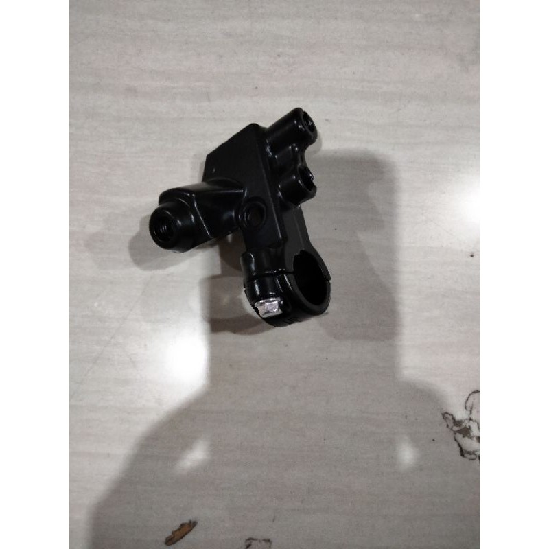 Kleman/rumah handel kiri Satria Fu 150 New